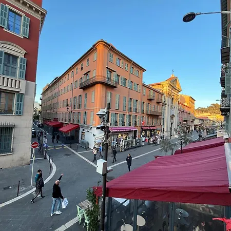 Appartamento 4 Couchages Idealement Place Promenade Des Anglais / Cours Saleya Nizza